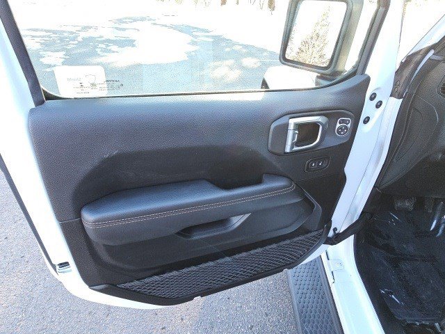 Used 2022 Jeep Wrangler Unlimited Sahara image 21