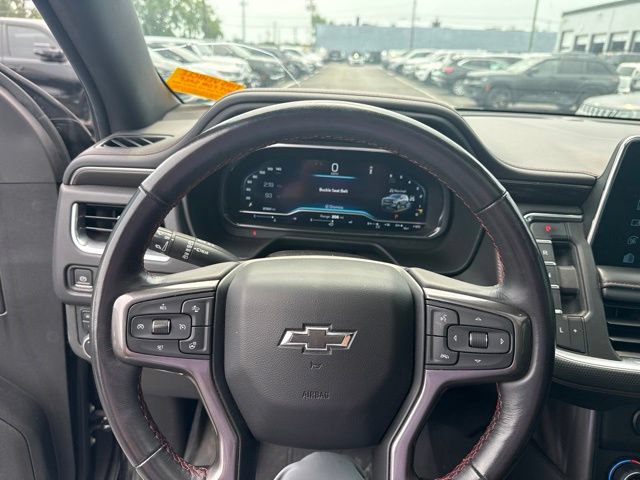 Used 2022 Chevrolet Suburban RST w/ Luxury Package AWD/4WD image 16
