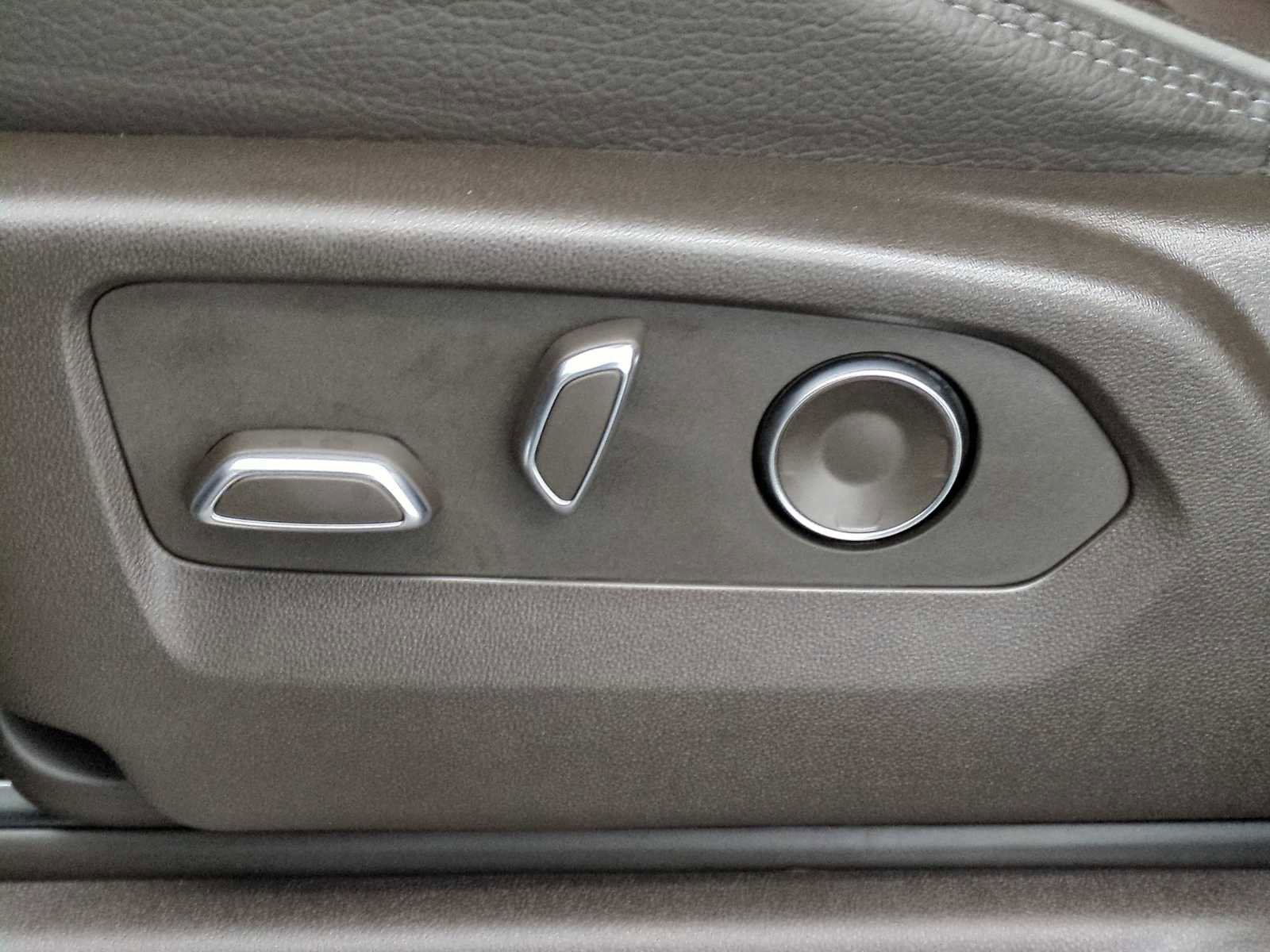 Used 2024 GMC Sierra 1500 Denali image 16