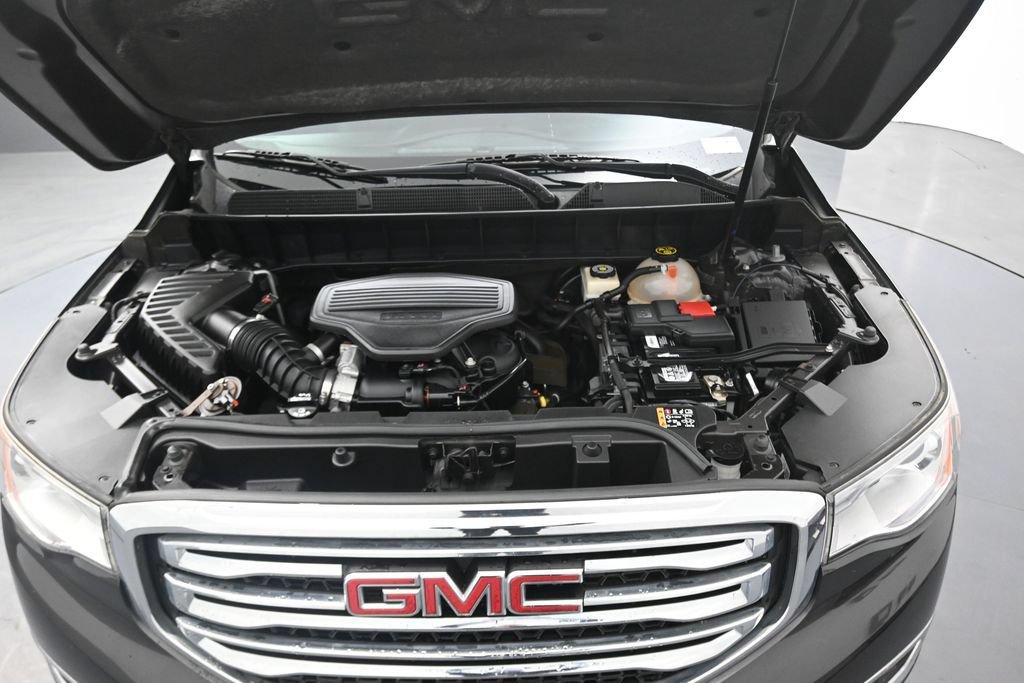 Used 2018 GMC Acadia SLT FWD image 9