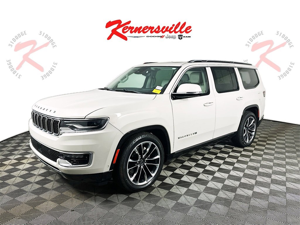 Used 2022 Jeep Wagoneer Series III w/ Premium Group I image 3