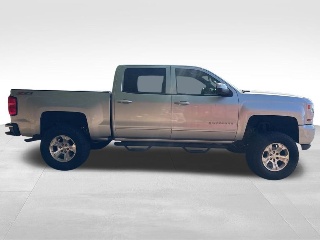 Used 2017 Chevrolet Silverado 1500 LT w/ All Star Edition image 7