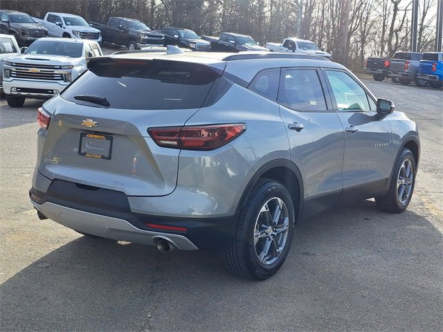 Used 2024 Chevrolet Blazer LT image 5