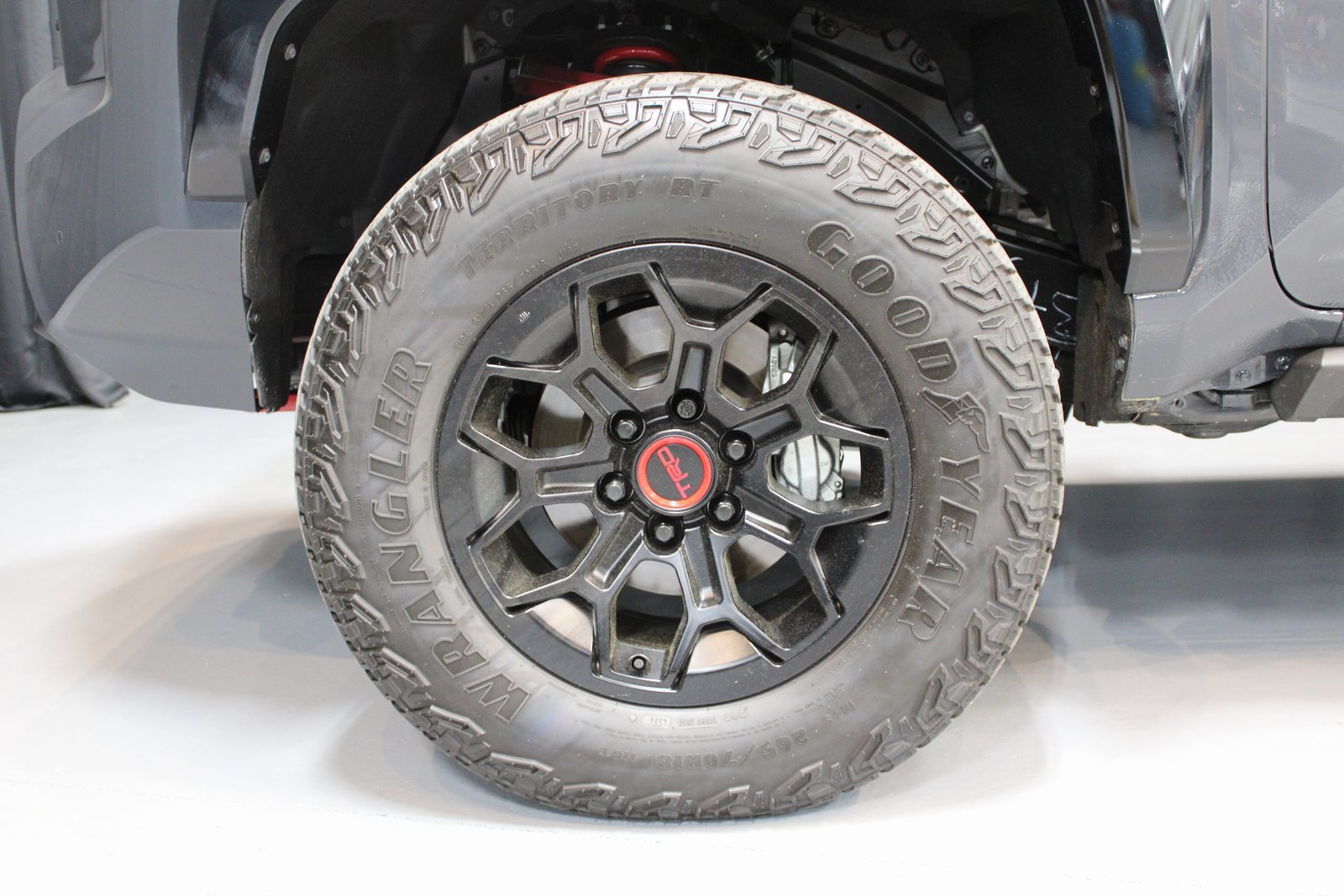 Used 2025 Toyota Tacoma TRD Pro image 13