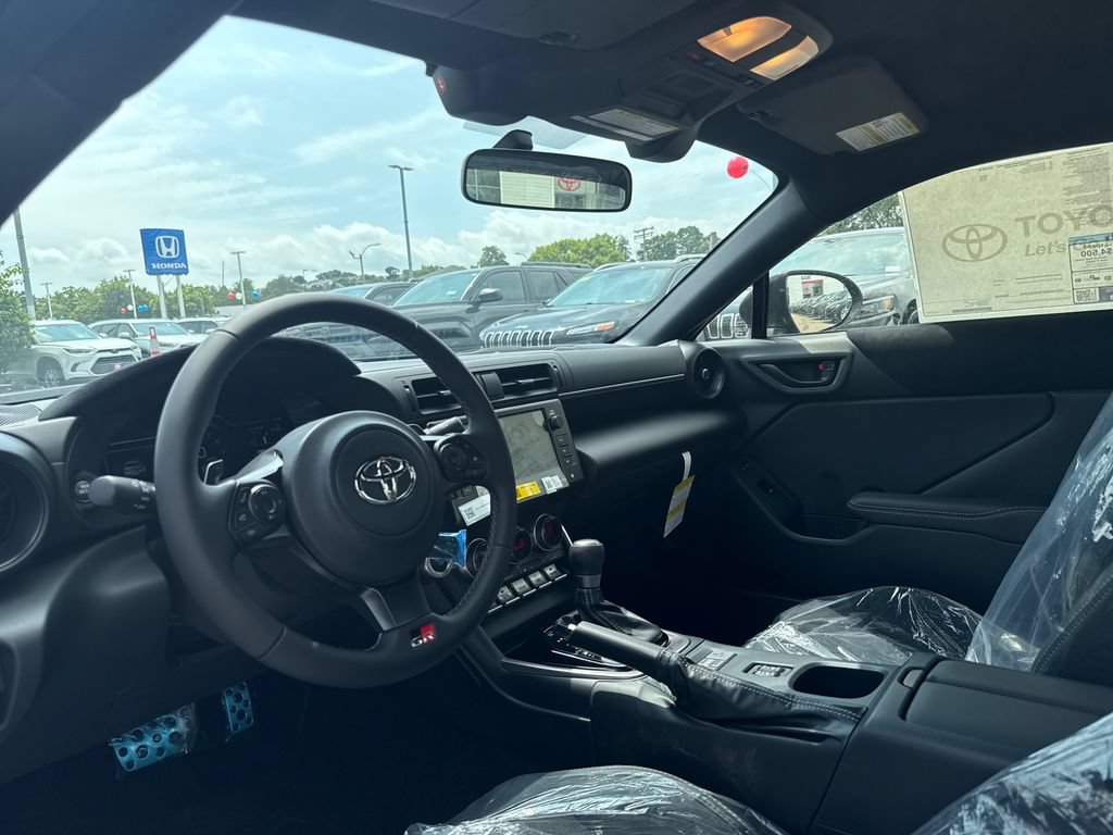 New 2026 Toyota GR86 Premium RWD image 10