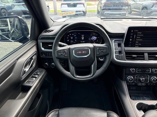 Used 2024 GMC Yukon AT4 w/ Technology Package AWD/4WD image 21