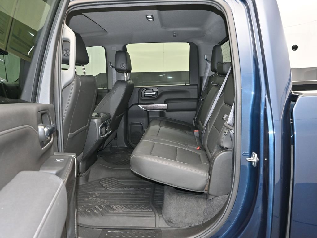 Used 2020 Chevrolet Silverado 2500 LTZ w/ LTZ Plus Package image 13