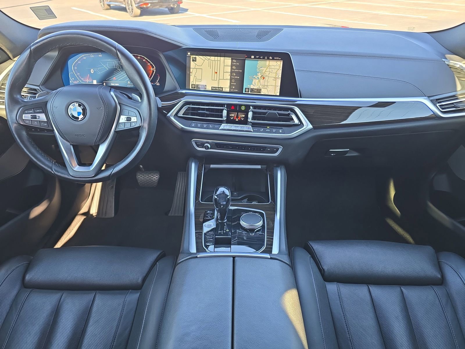 Used 2021 BMW X6 sDrive40i w/ Premium Package image 9