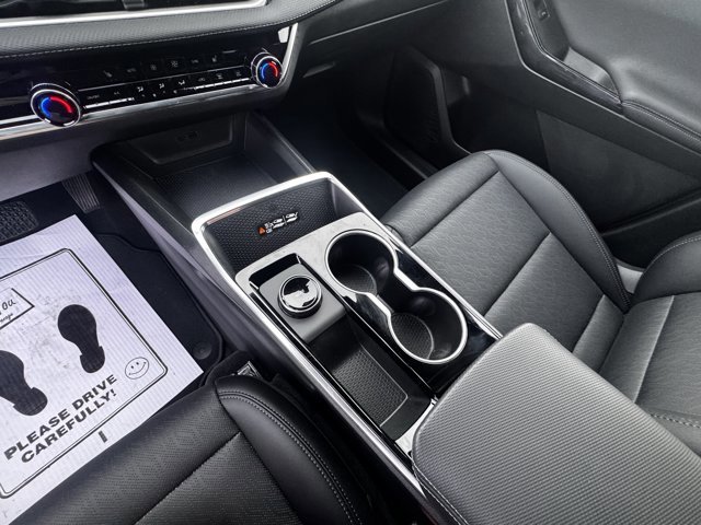 Used 2026 Chevrolet Equinox LT w/ Convenience Package II image 19