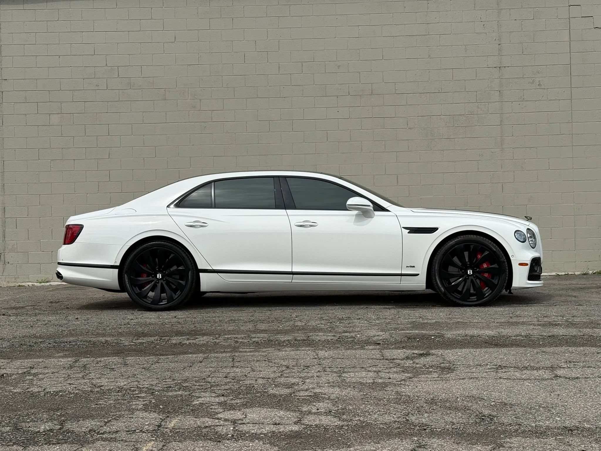 Used 2021 Bentley Flying Spur W12 AWD/4WD image 29