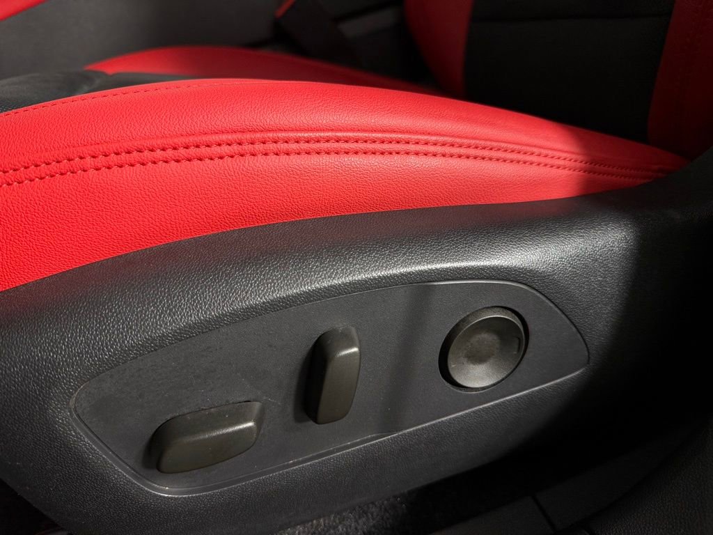 Used 2024 Chevrolet Blazer EV RS image 24