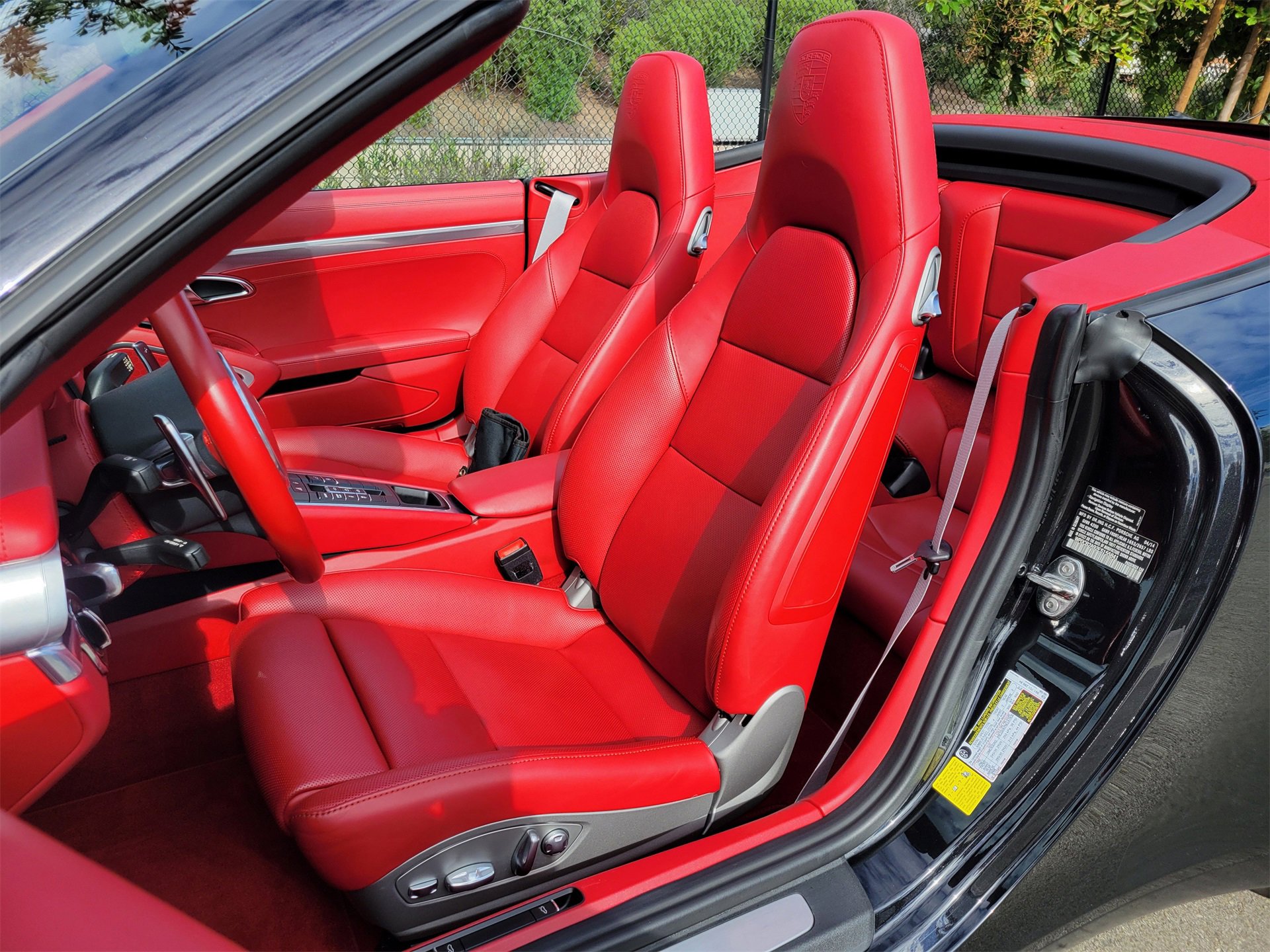 Used 2014 Porsche 911 Carrera S image 5