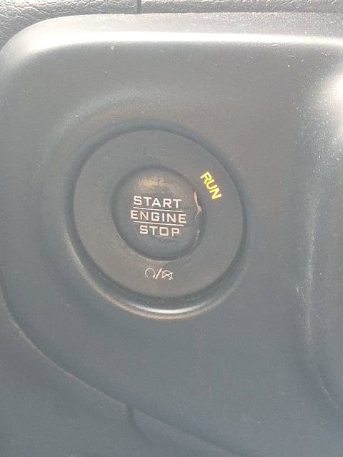 Used 2020 Jeep Wrangler Unlimited Sahara image 43