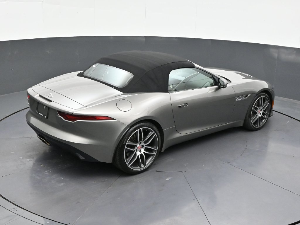 Used 2021 Jaguar F-TYPE Convertible RWD image 17