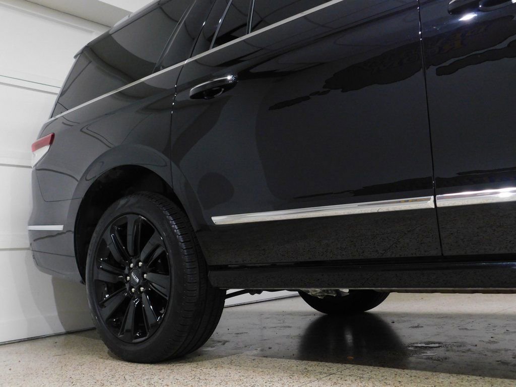Used 2024 Lincoln Navigator L Reserve w/ Equipment Group 201A image 10