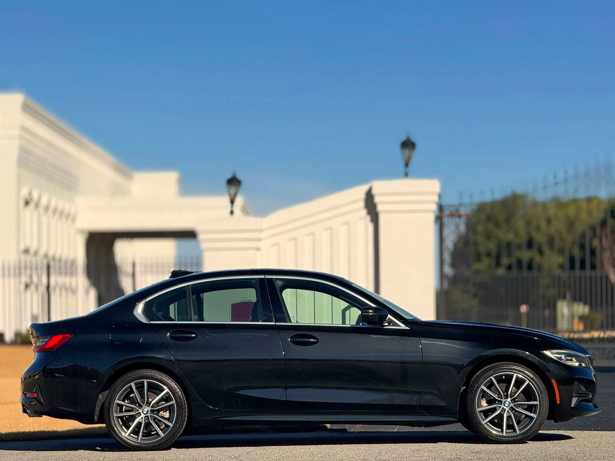 Used 2019 BMW 330i Sedan w/ Convenience Package image 6