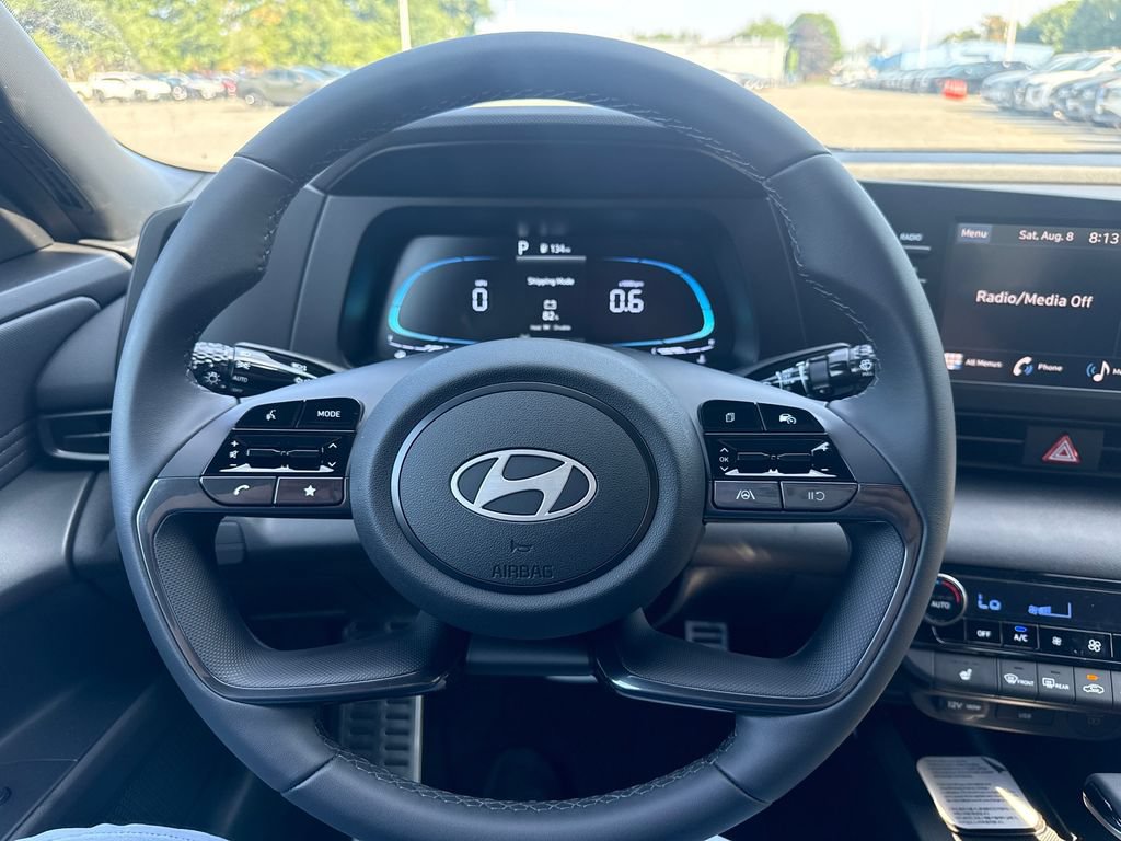 New 2026 Hyundai Elantra SEL Sport FWD image 15