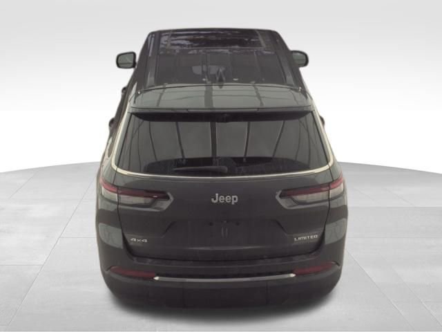 Used 2024 Jeep Grand Cherokee L Limited w/ Luxury Tech Group II image 6