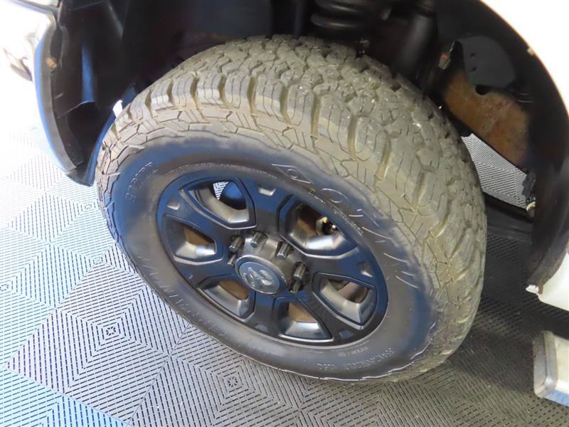 Used 2017 RAM 2500 SLT AWD/4WD image 6