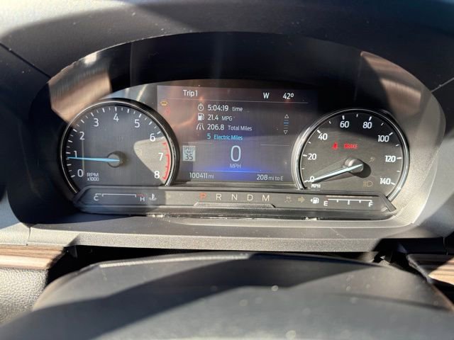 Used 2021 Ford Explorer Limited w/ Hybrid Equipment Group 310A image 11