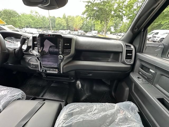 New 2026 RAM 3500 Tradesman AWD/4WD image 25
