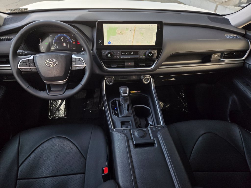 Used 2026 Toyota Grand Highlander AWD Hybrid image 15