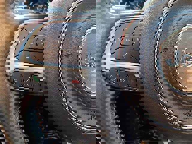 Used 2019 Jeep Compass Limited w/ Safety & Security Group image 9