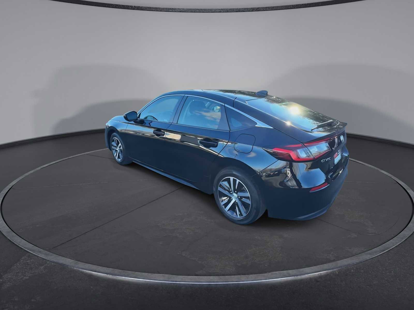 Used 2024 Honda Civic LX image 6