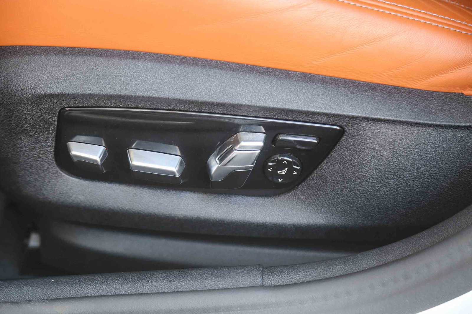 Used 2023 BMW M5 image 18