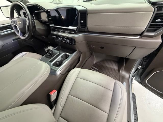 Certified 2023 Chevrolet Silverado 1500 LTZ AWD/4WD image 28