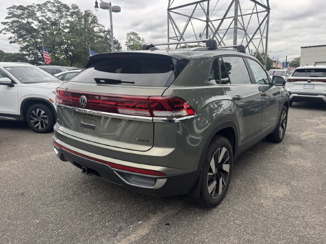Used 2026 Volkswagen Atlas Cross Sport SE AWD/4WD image 4