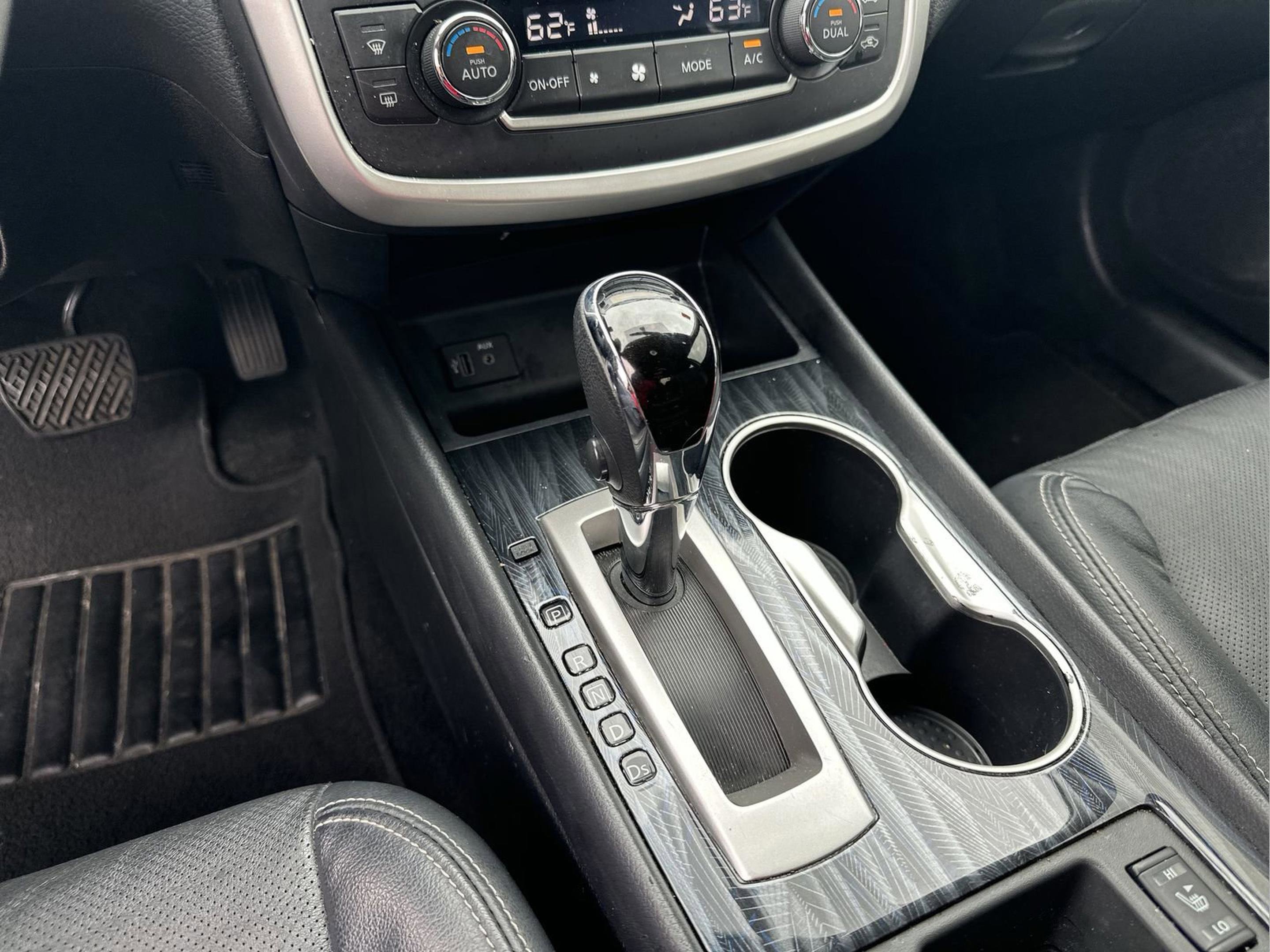 Used 2017 Nissan Altima 2.5 SL w/ Moonroof Package image 15