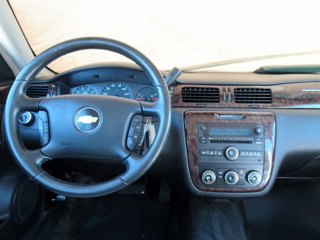 Used 2012 Chevrolet Impala LS FWD image 17