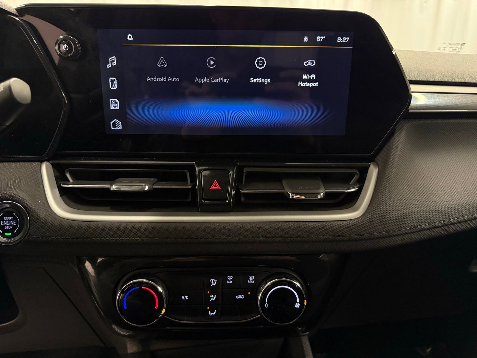 Used 2025 Chevrolet TrailBlazer LT image 14