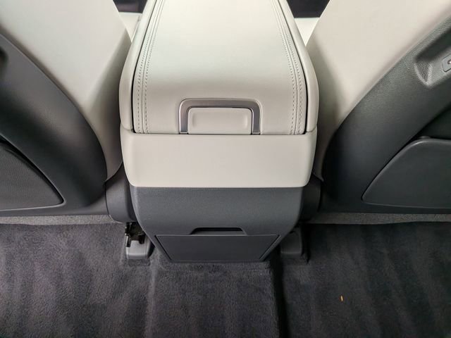 Used 2025 Hyundai Santa Fe Calligraphy FWD image 29