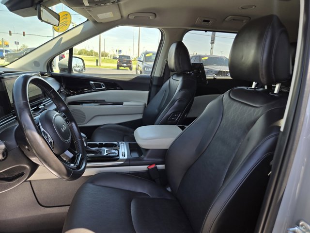 Used 2022 Kia Carnival SX FWD image 25