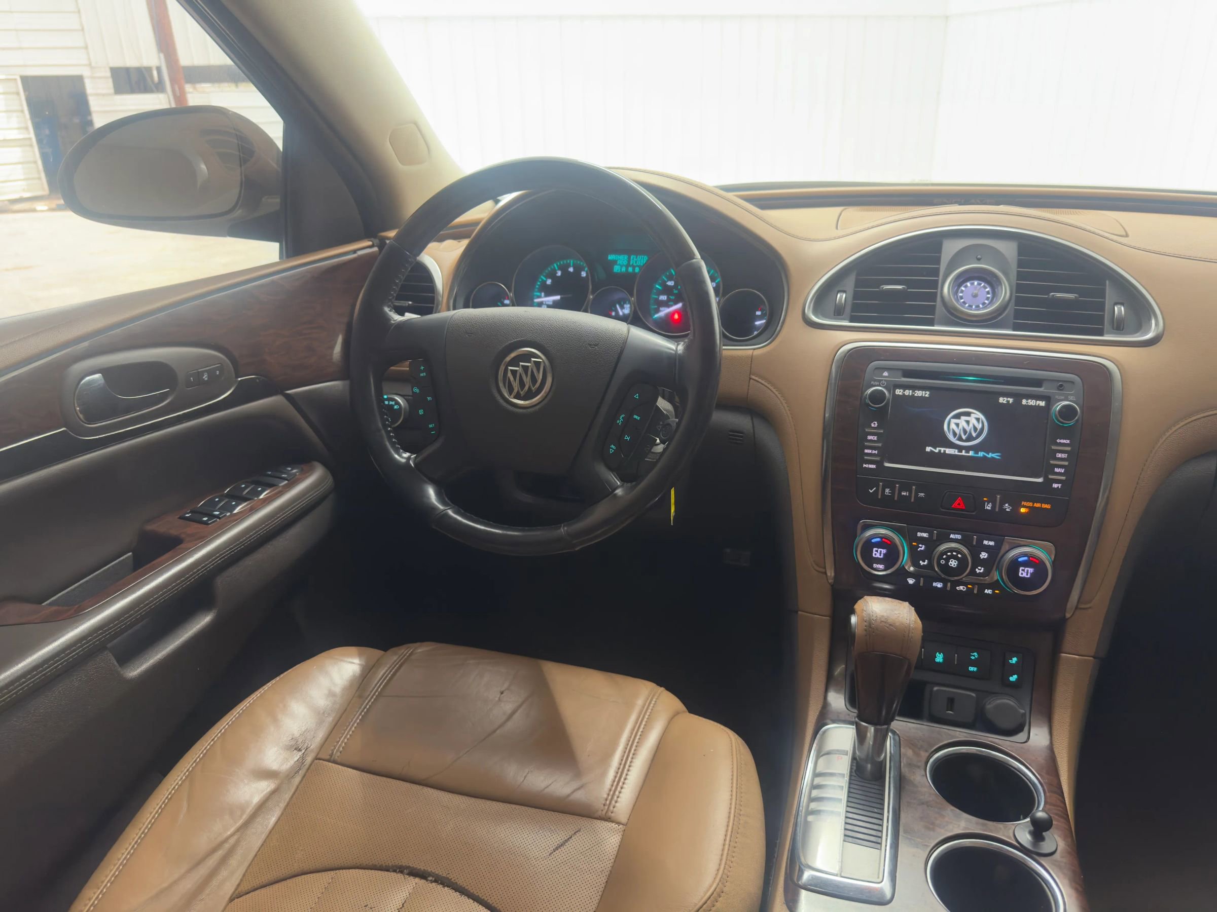 Used 2015 Buick Enclave Leather FWD image 16