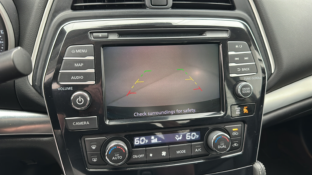 Used 2020 Nissan Maxima 3.5 SV w/ Floor Mat Group FWD image 17