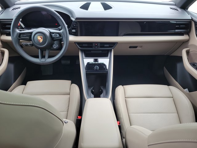 Certified 2025 Porsche Macan Electric image 16