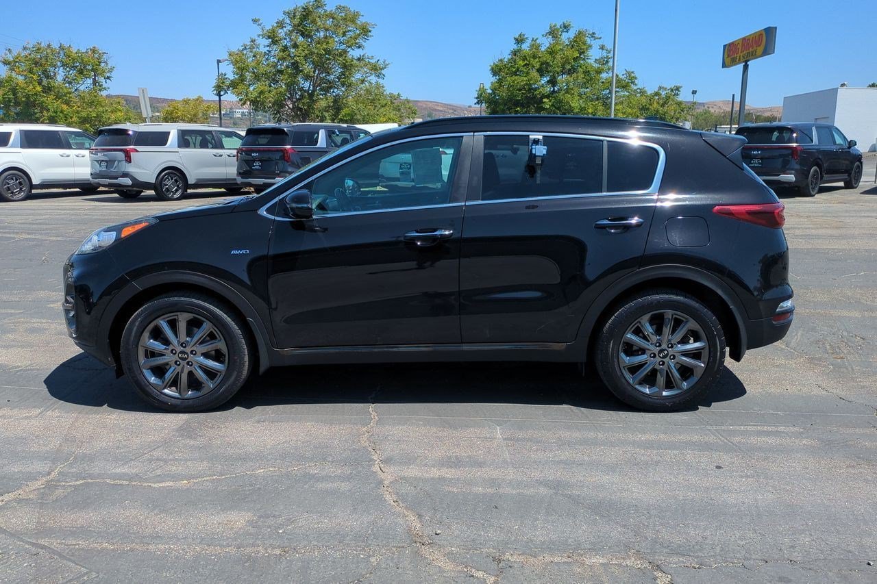 Used 2020 Kia Sportage S w/ S Premium Package AWD/4WD image 9