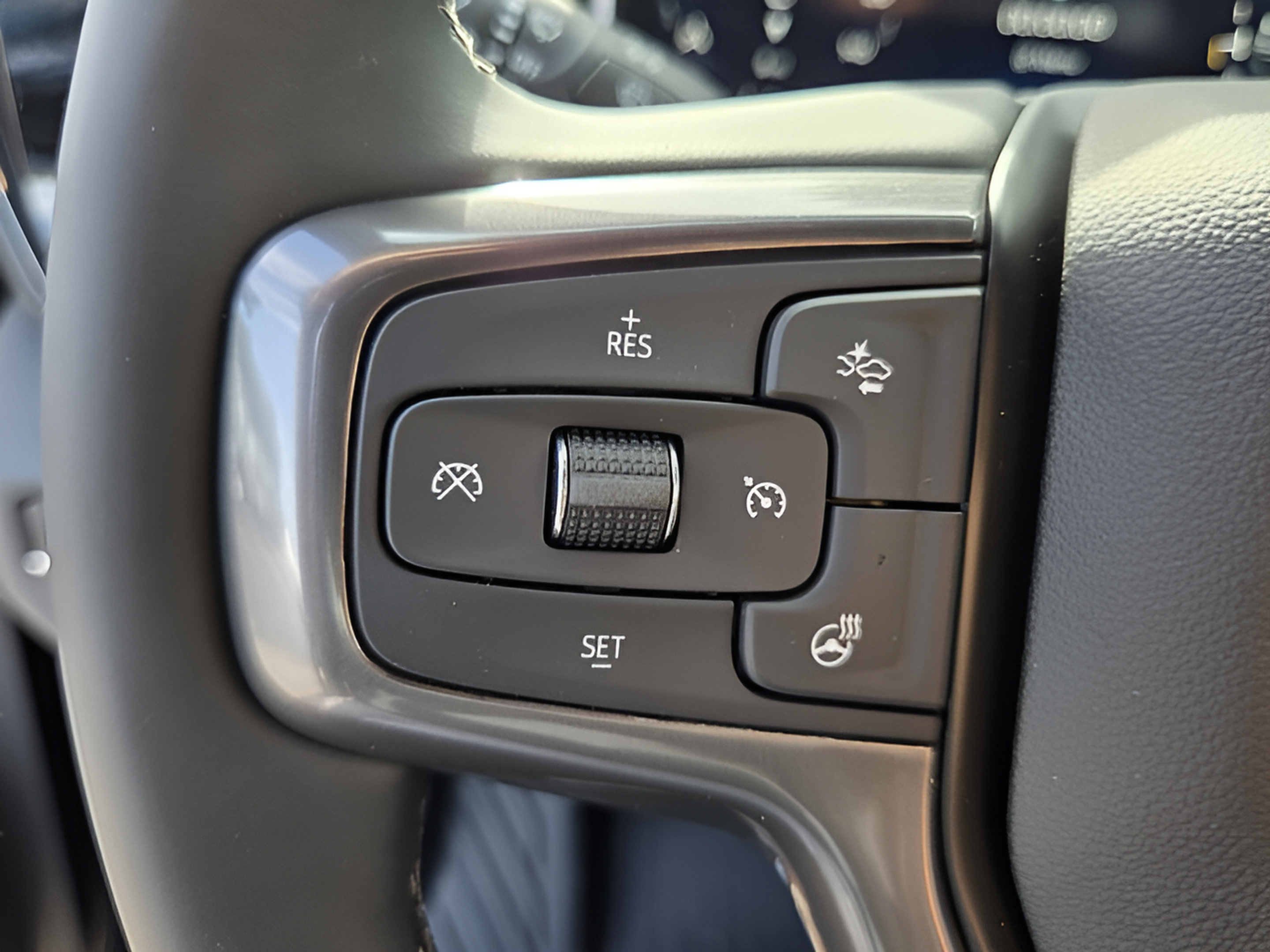 New 2026 Chevrolet Silverado 2500 ZR2 w/ ZR2 Bison Edition AWD/4WD image 31
