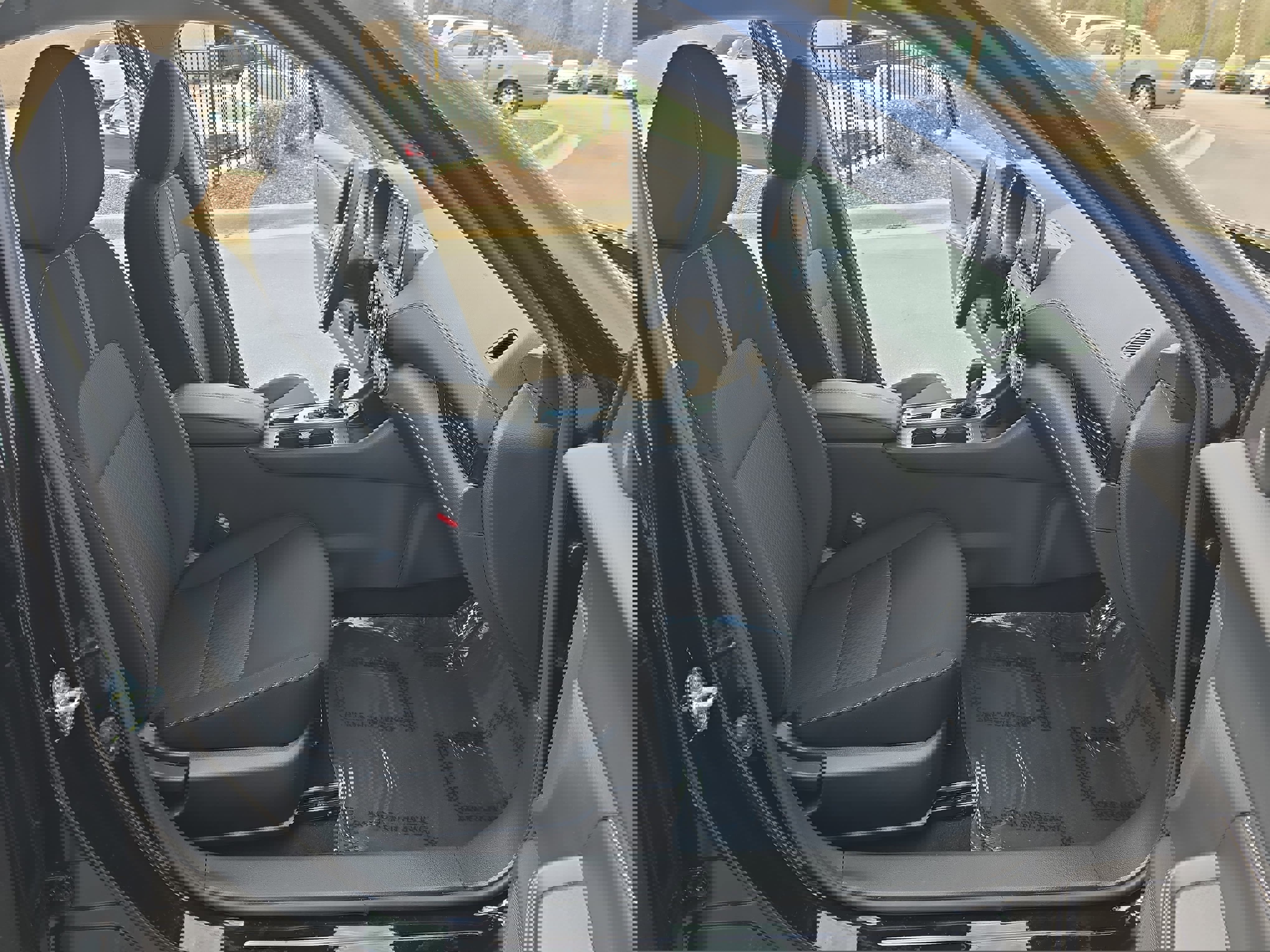 Used 2025 Nissan Sentra SV image 10