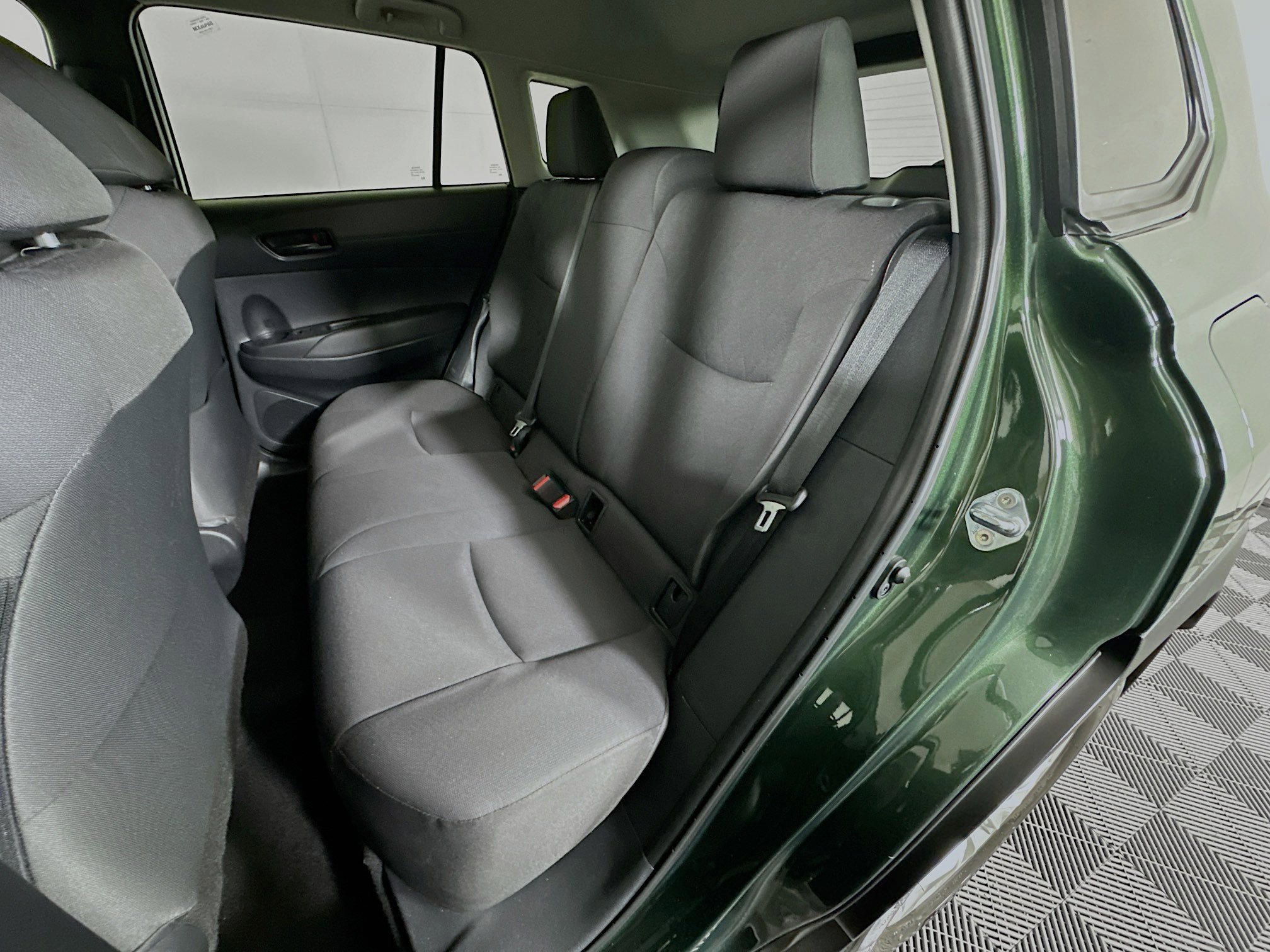 Used 2025 Toyota Corolla Cross LE image 26