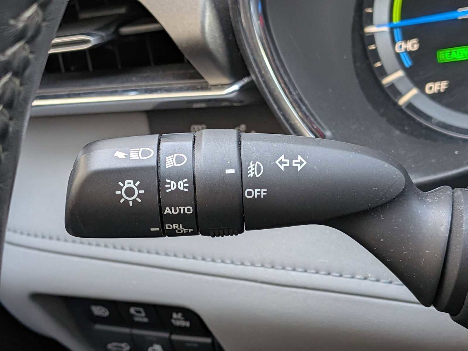 Used 2021 Toyota Highlander Limited image 29