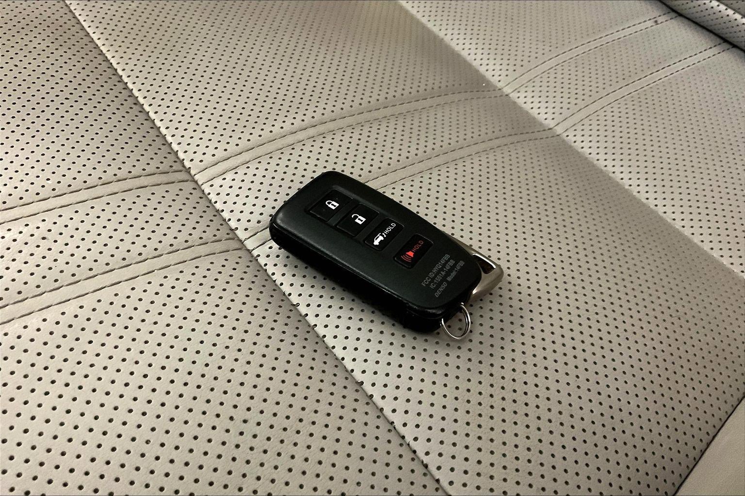 Used 2020 Lexus RX 350 AWD w/ Luxury Package image 31