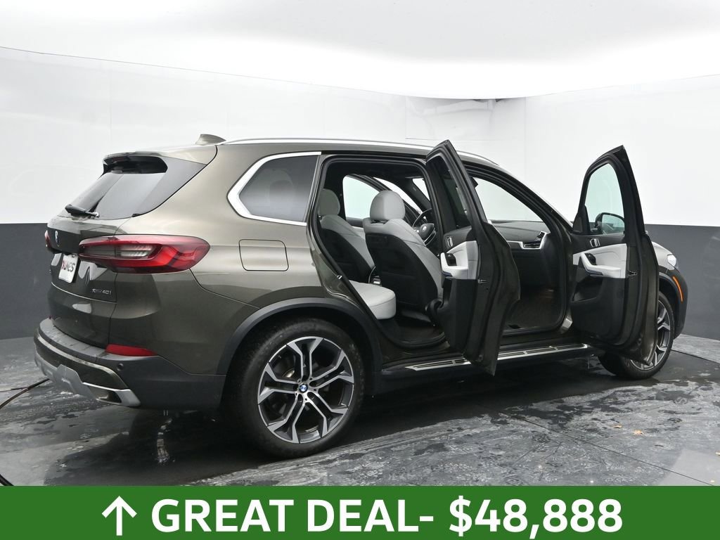 Used 2023 BMW X5 xDrive40i w/ Premium Package image 57