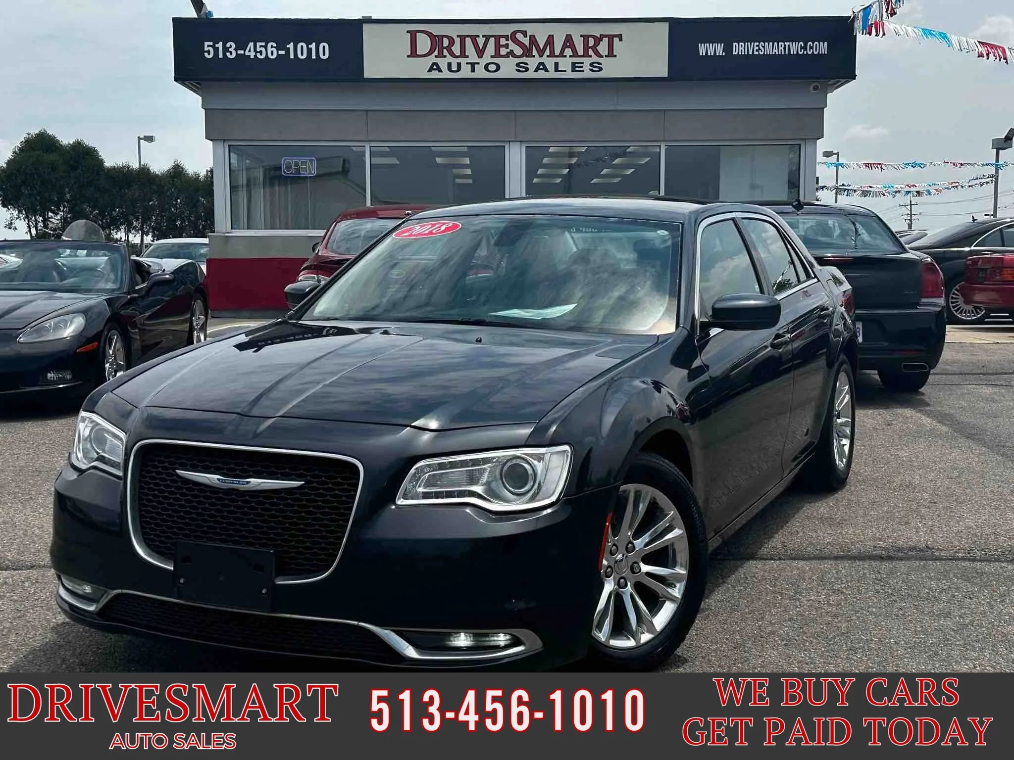 Used 2018 Chrysler 300 Touring w/ Driver Convenience Group image 1