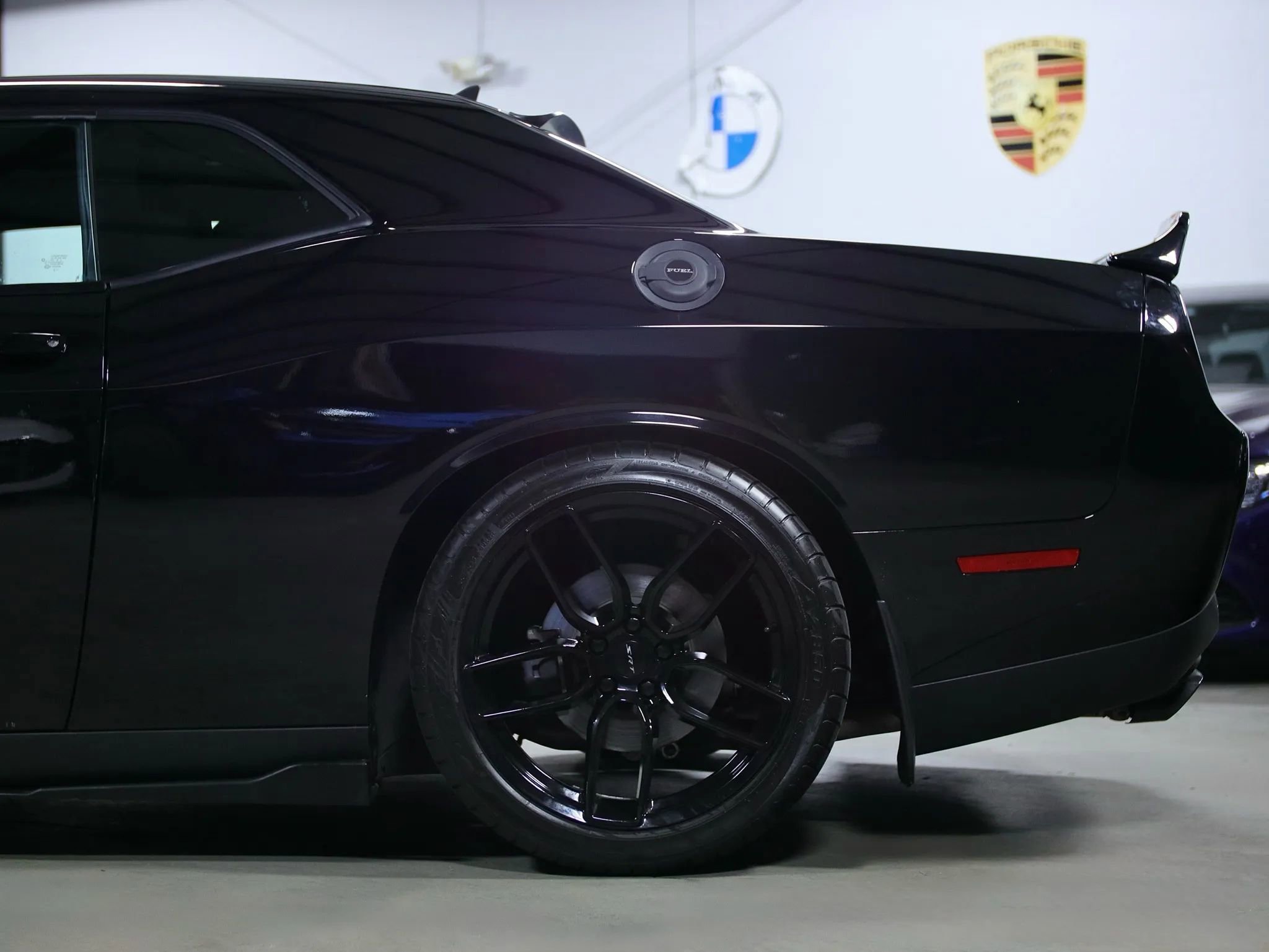 Used 2016 Dodge Challenger R/T image 23