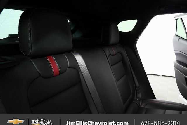 New 2026 Chevrolet Trax RS w/ Sunroof Package FWD image 19