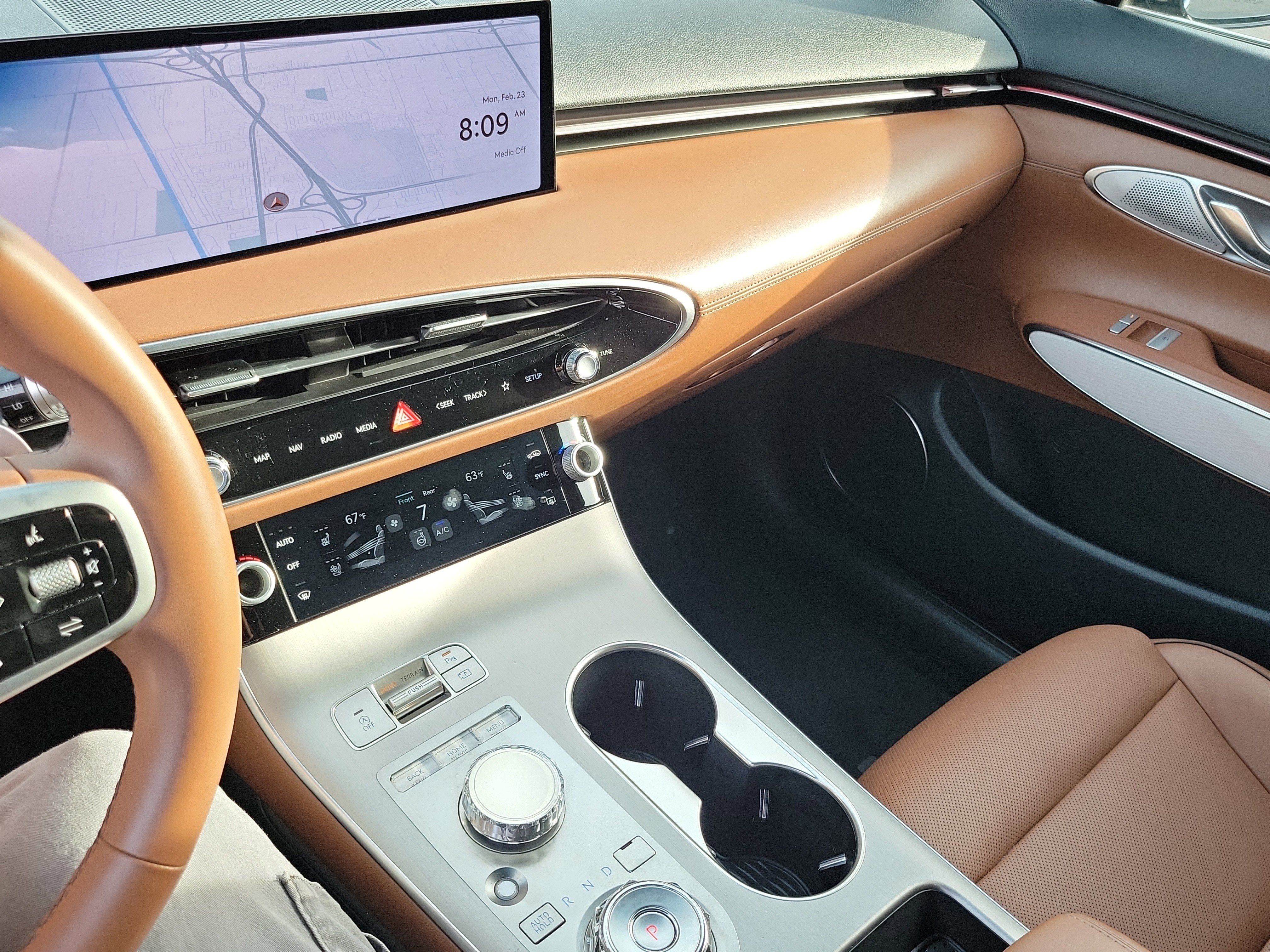 Certified 2026 Genesis GV70 2.5T Advanced image 15